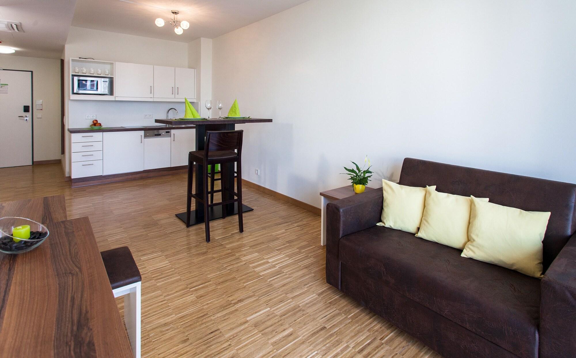 Coffee Fellows Hotel Muenchen-Freiham Екстериор снимка