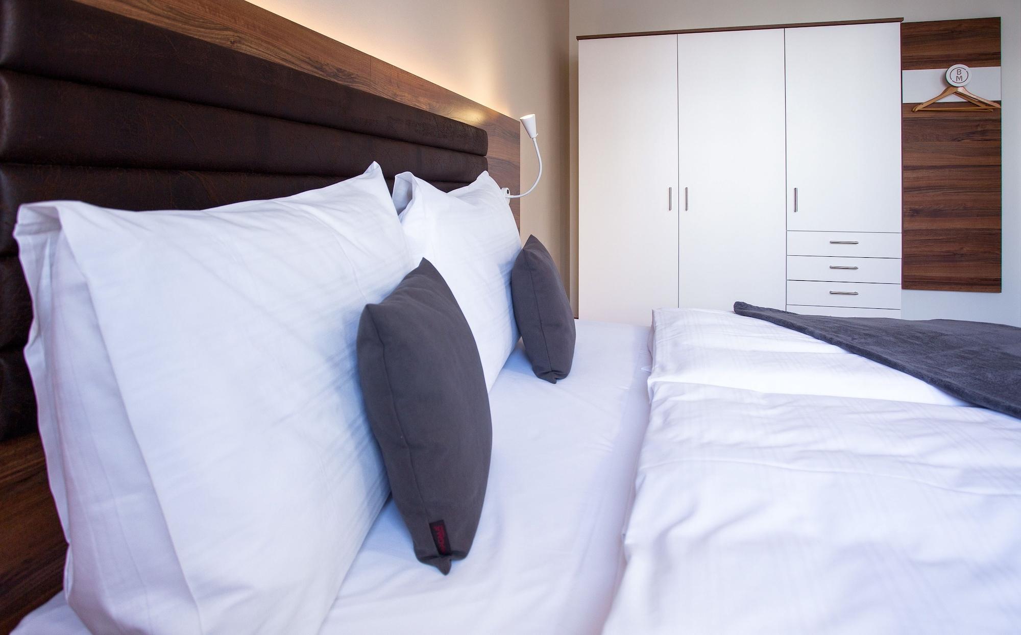 Coffee Fellows Hotel Muenchen-Freiham Екстериор снимка