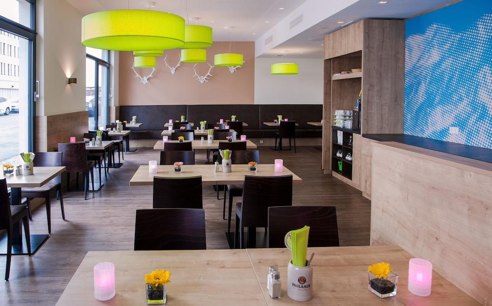 Coffee Fellows Hotel Muenchen-Freiham Екстериор снимка