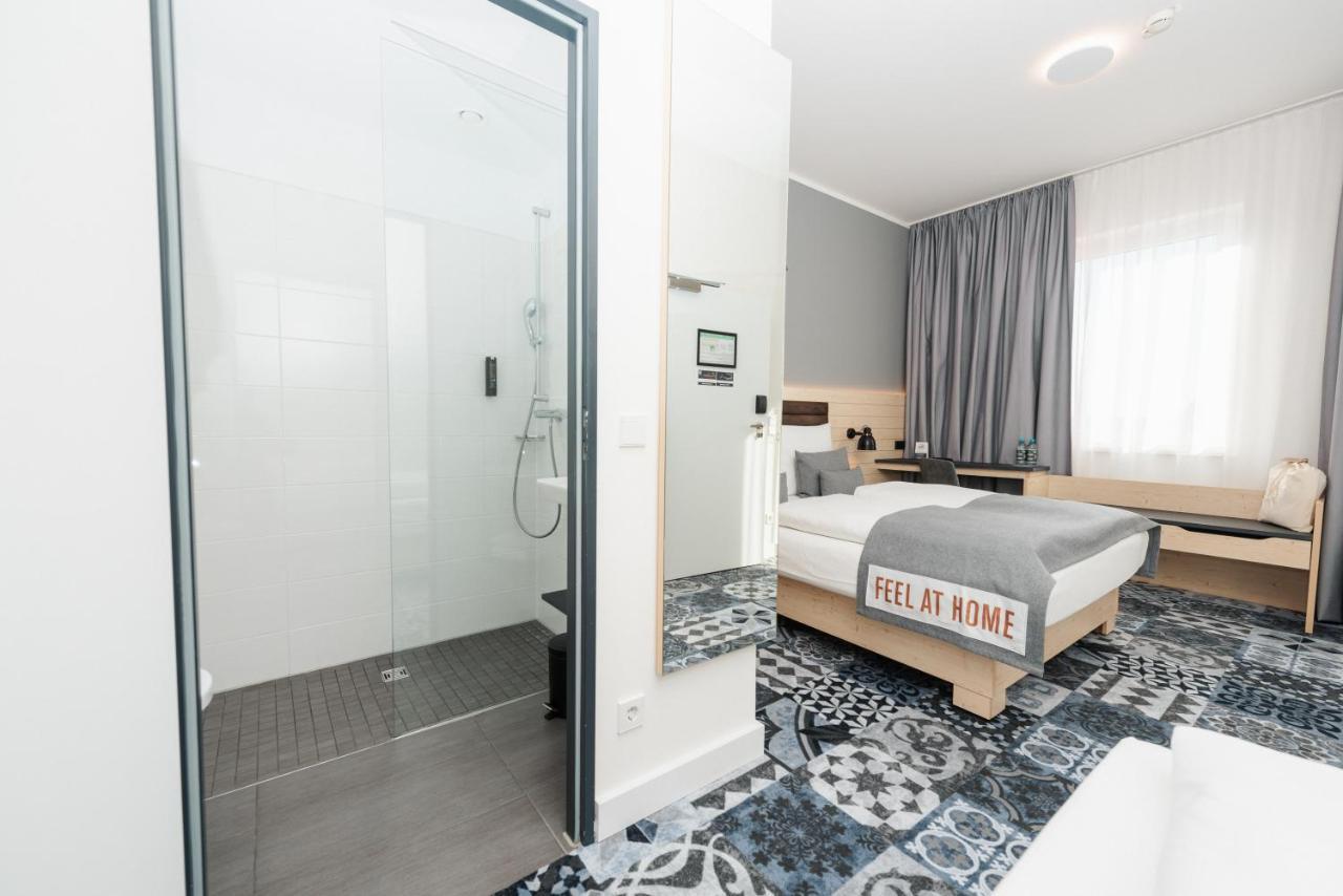 Coffee Fellows Hotel Muenchen-Freiham Екстериор снимка