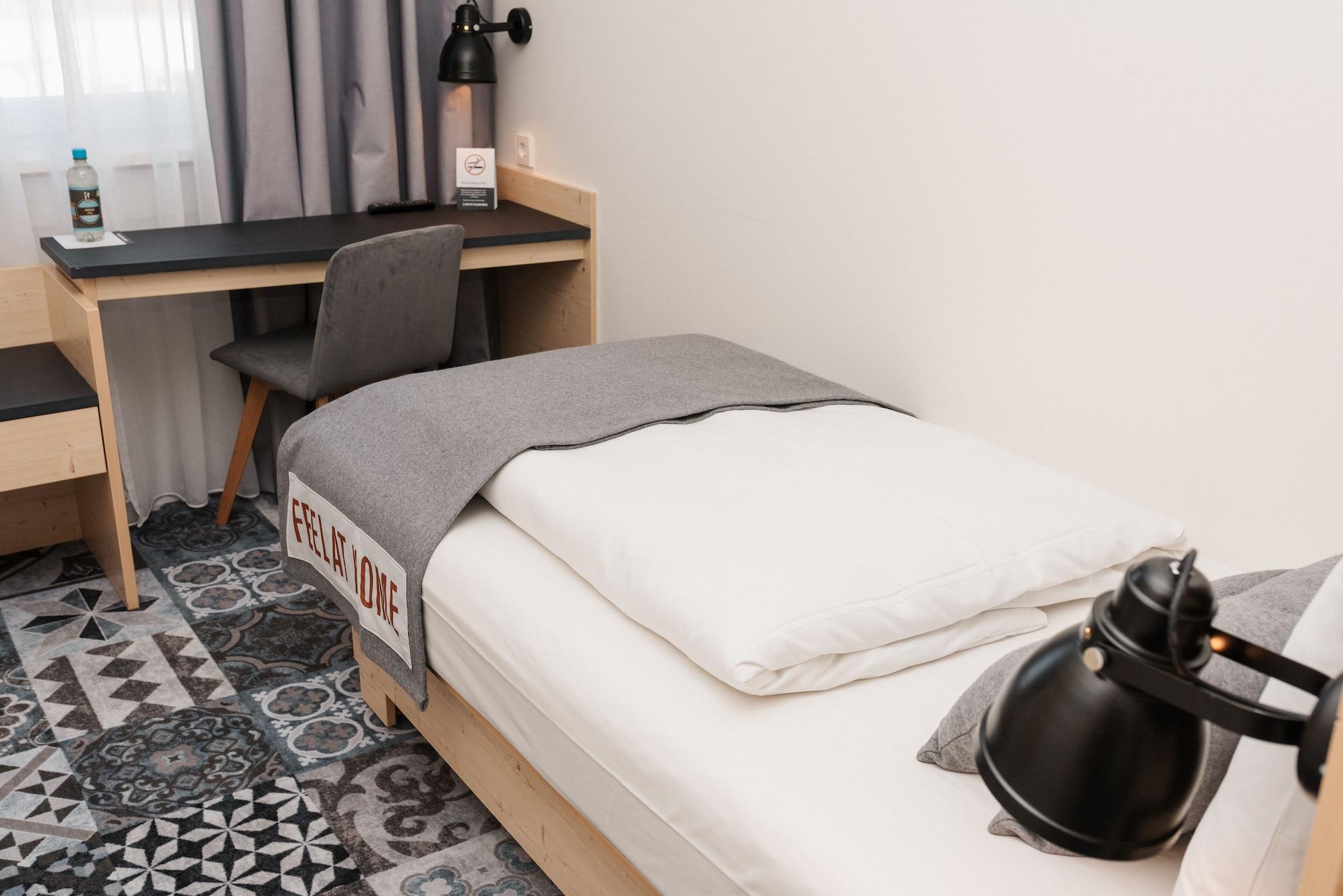 Coffee Fellows Hotel Muenchen-Freiham Екстериор снимка